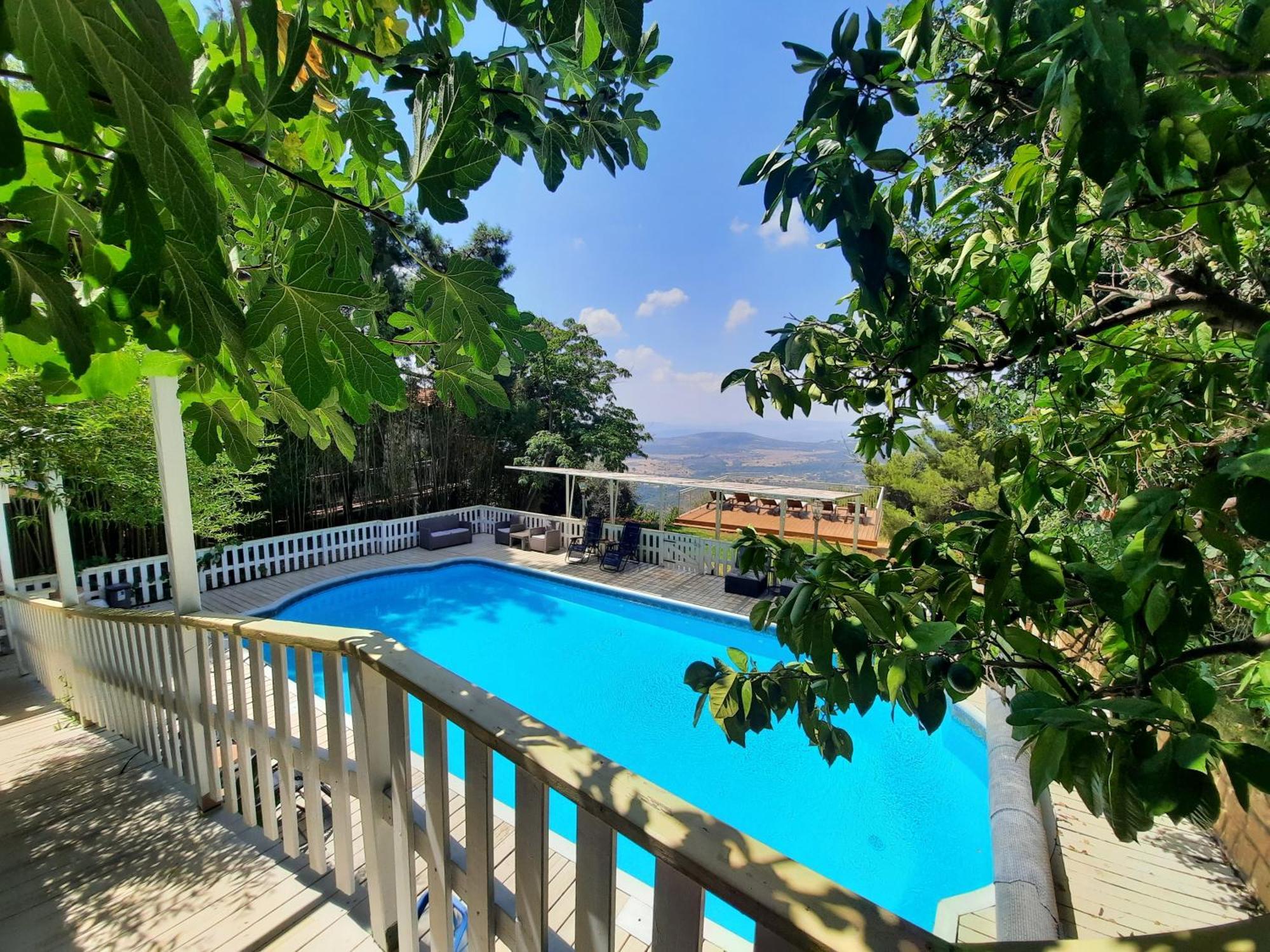 Ha'Seuda Ha'Achrona Suites Amirim Exteriör bild
